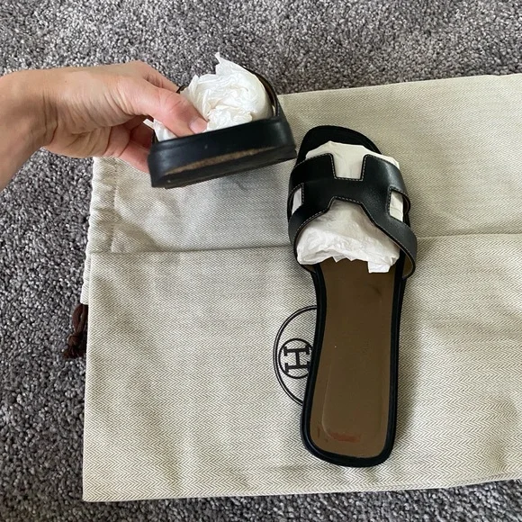 Hermes Black Oran Sandals size 37 - Picture 11 of 12